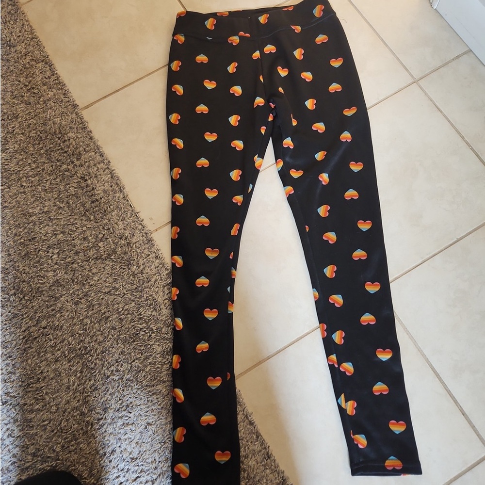 Serra Women's Black Rainbow Heart Leggings - Size small